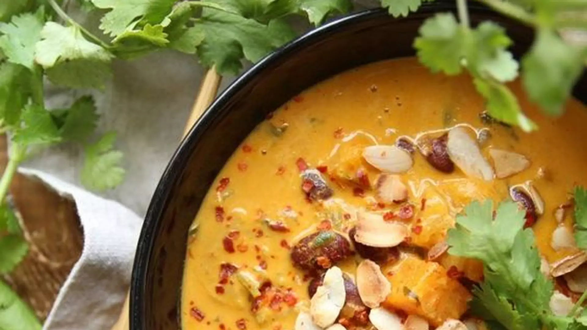 Dyniowe curry - kolorowe, lekkie i pełne smaku!