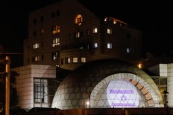 Mrożące krew w żyłach sceny w Chinach. Izraelski dyplomata wielokrotnie pchnięty nożem