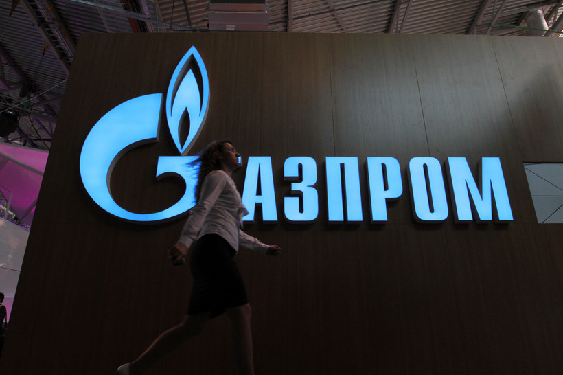 Gazprom ograniczył przesył swojego gazu do Europy przez Ukrainę.