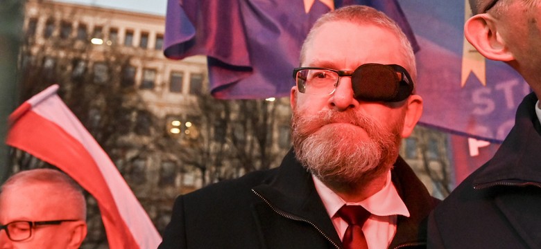 Grzegorz Braun pozbawiony immunitetu w PE. Chodzi o znieważenie lekarki