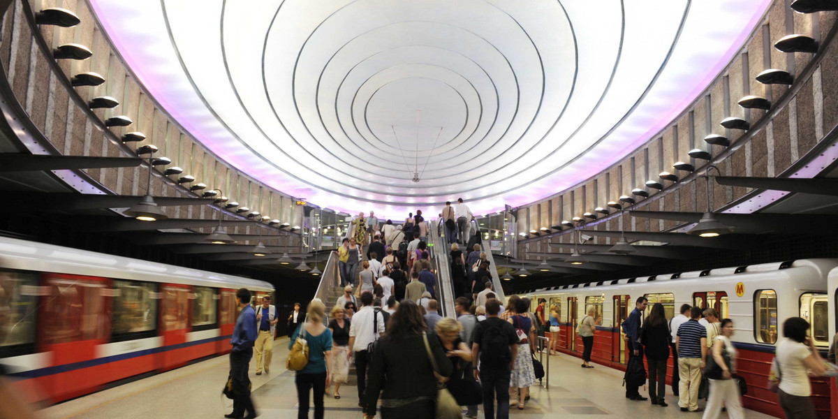 Bójka i gaz w metrze