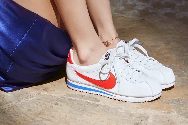 Bella Hadid w kampanii Nike Classic Cortez