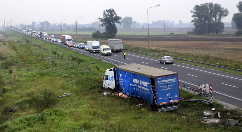 Wypadek na krajowej "trójce"