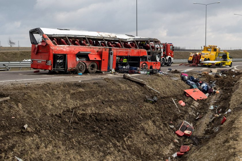 Wypadek autokaru na A4