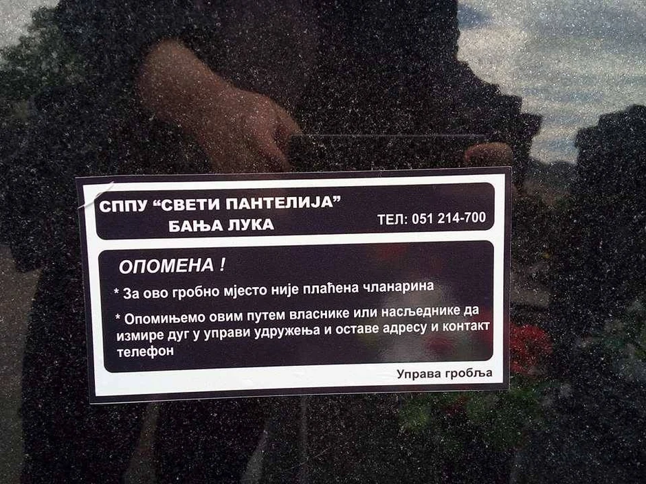 Nalepnica sa obaveštenjem