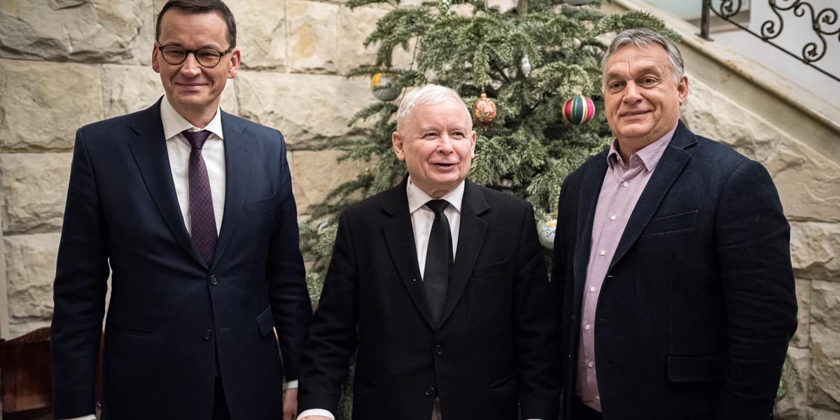 Mateusz Morawiecki, Jarosław Kaczyński i Victor Orban