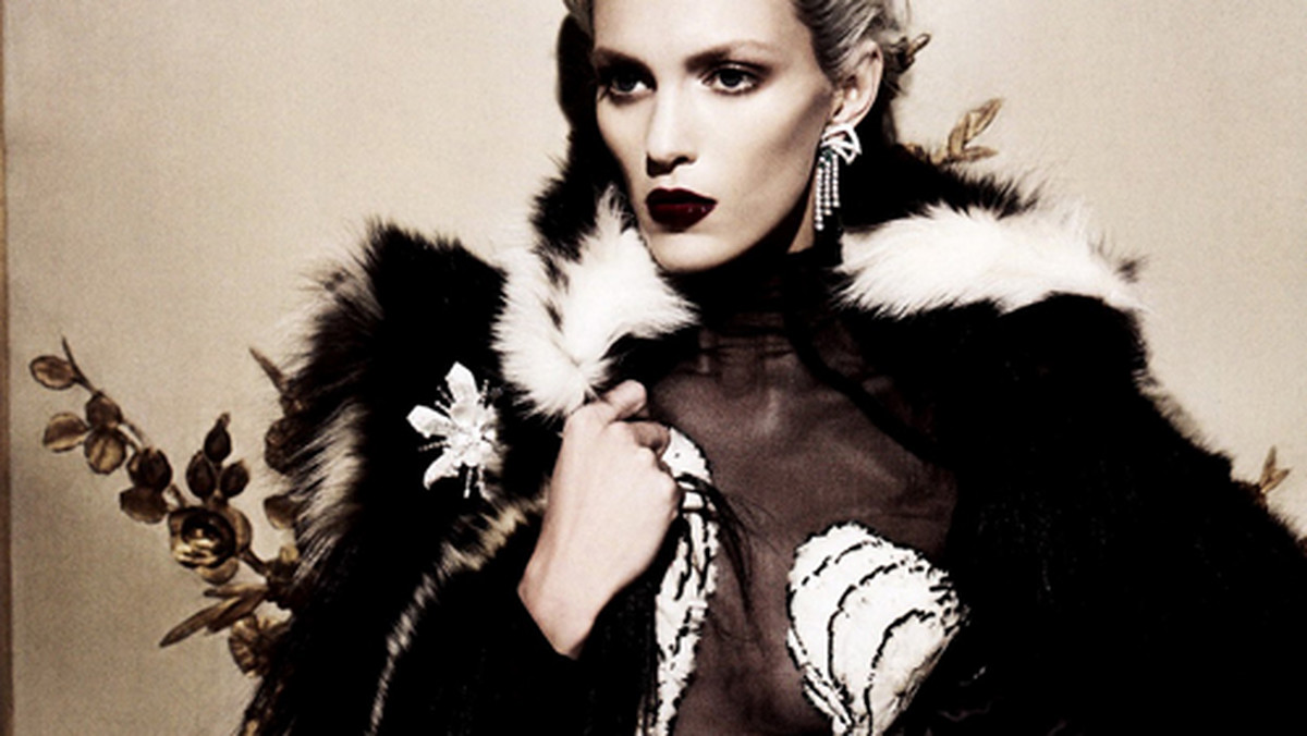 Anja Rubik w sierpniowym Harper's Bazaar