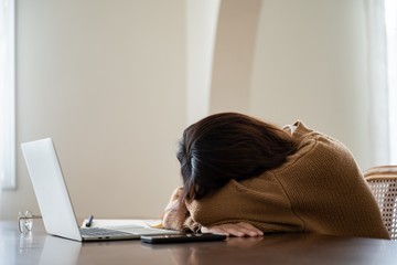 Hiperszomnia: a nappali aluszékonyság nem a lustaság jele!