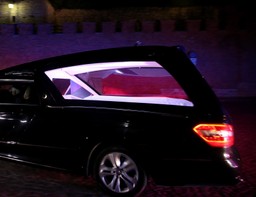 Na Wawelu zakończyła się ceremonia ponownego pochówku Lecha i Marii Kaczyńskich