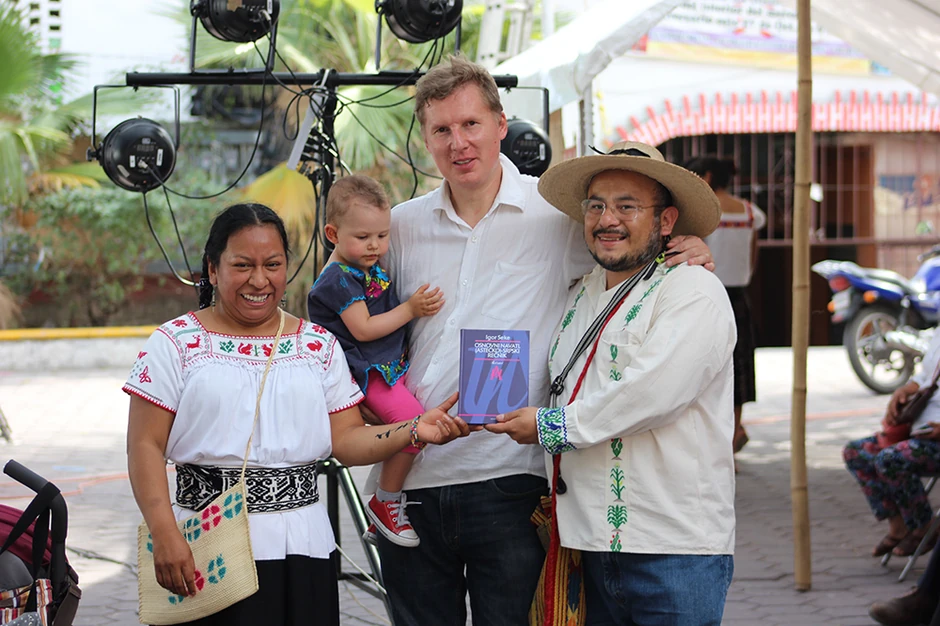 Seke sa pripadnicima zajednice Šošokotla