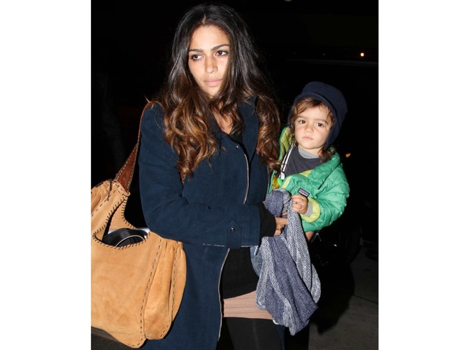 Partnerka aktora Matthew McConaugheya, modelka Camila Alves, z synem Levim