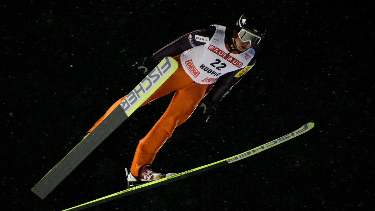 - Nareszcie coś się ruszyło. Można powiedzieć, że jest progres - powiedział serwisowi Skijumping.pl po środowym konkursie Pucharu Świata w Kuopio Kamil Stoch.