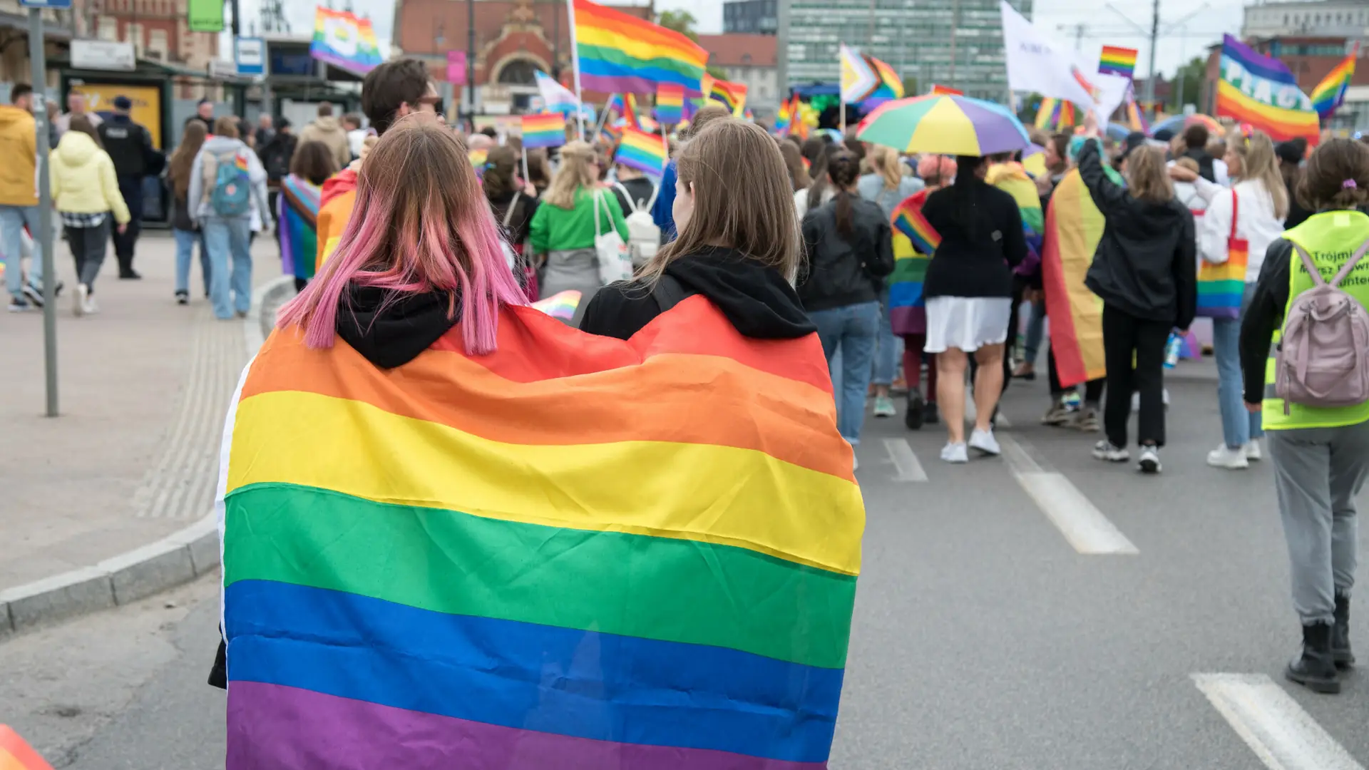 Ani grosza dla stref anty-LGBT. Decyzja Komisji Europejskiej