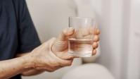 Rengeteg ember élhet Parkinson-kórral a tudtán kívül – Ön felismeri a kezdeti jeleket? című cikk nyitóképe