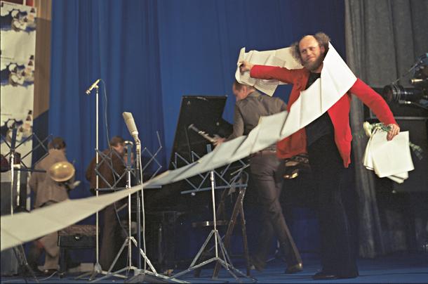 Jan „Ptaszyn Wróblewski na Międzynarodowym Festiwalu Jazzowym Jazz Jamboree, Sala Kongresowa PKiN, Warszawa, wrzesień 1973 r.
