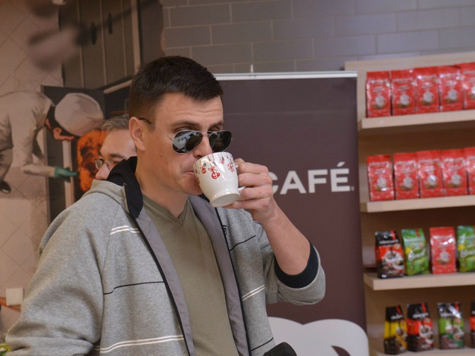 129338_doncafe-novogodisnje-druzenje-sa-vukom-kosticem-u-maxi-supermarketu-alonso-03