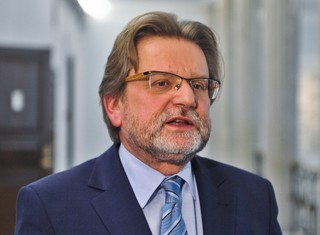 Pinkas o projekcie 'Za życiem': Rodzina nie zostanie sama, matka będzie miała wybór