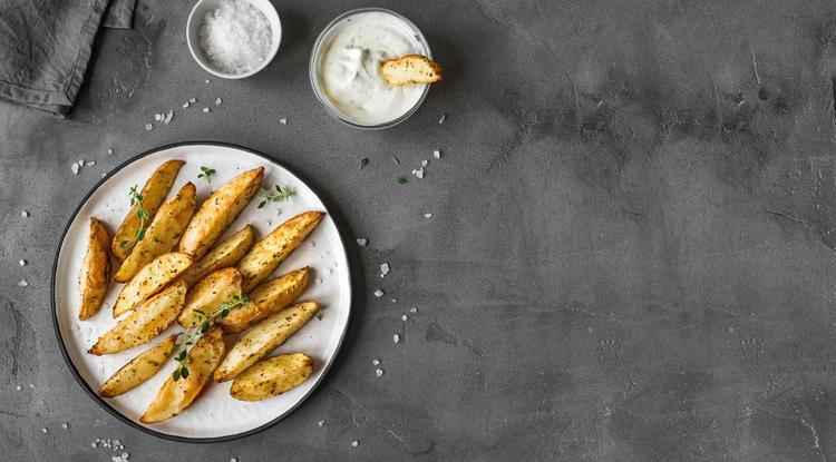 Tökéletes sült krumpli egyenesen a sütőből Fotó: Getty Images