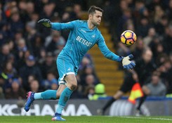 Liga angielska: Fabiański 'zamurował' bramkę. Swansea opuściła strefę spadkową [WIDEO]