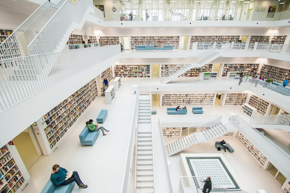 Nowa Biblioteka Miejska w Stuttgarcie
