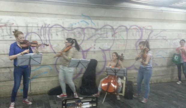 615982_devojke-sa-muzicke-akademije-foto-milica-marjanovic-1