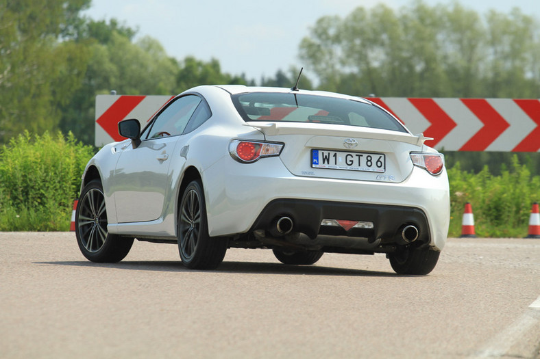 Toyota GT86: sportowiec z krwi i kości