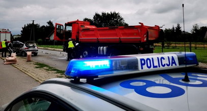 Tragiczny wypadek w województwie małopolskim. Nie żyje 21-letni kierowca
