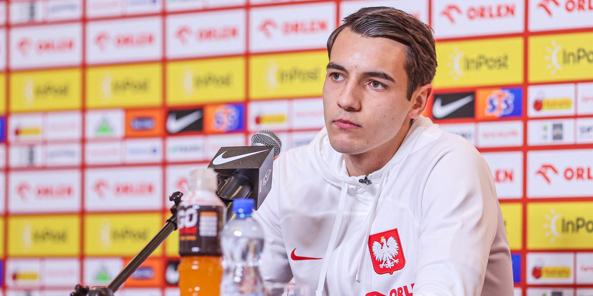 Jakub Kiwior to podstawowy obrońca reprezentacji Polski.