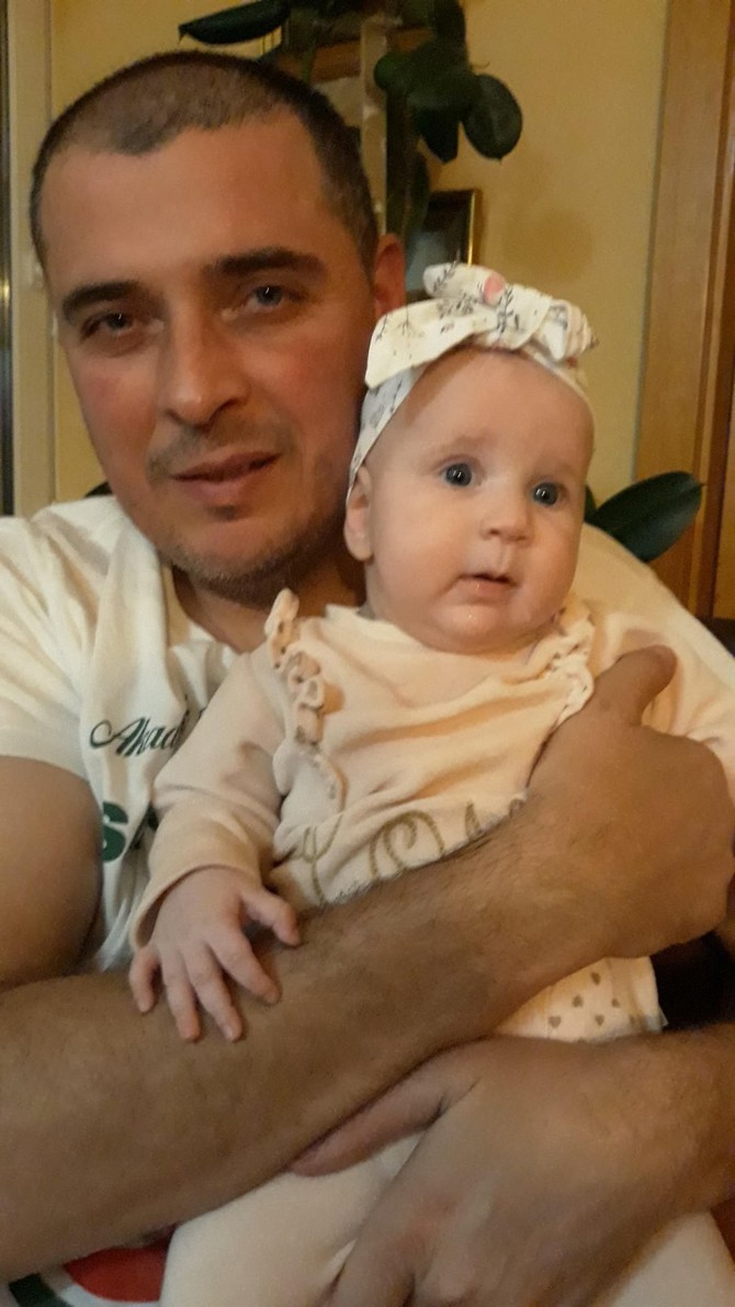 Ana sa tatom Jovicom