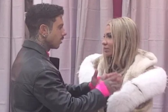 ANELI AHMIĆ ODLEPILA NA FILIPA ĐUKIĆA "Lagala bih da nije tako", evo šta joj se najviše sviđa kod njega: On je OVAKO REAGOVAO (VIDEO)