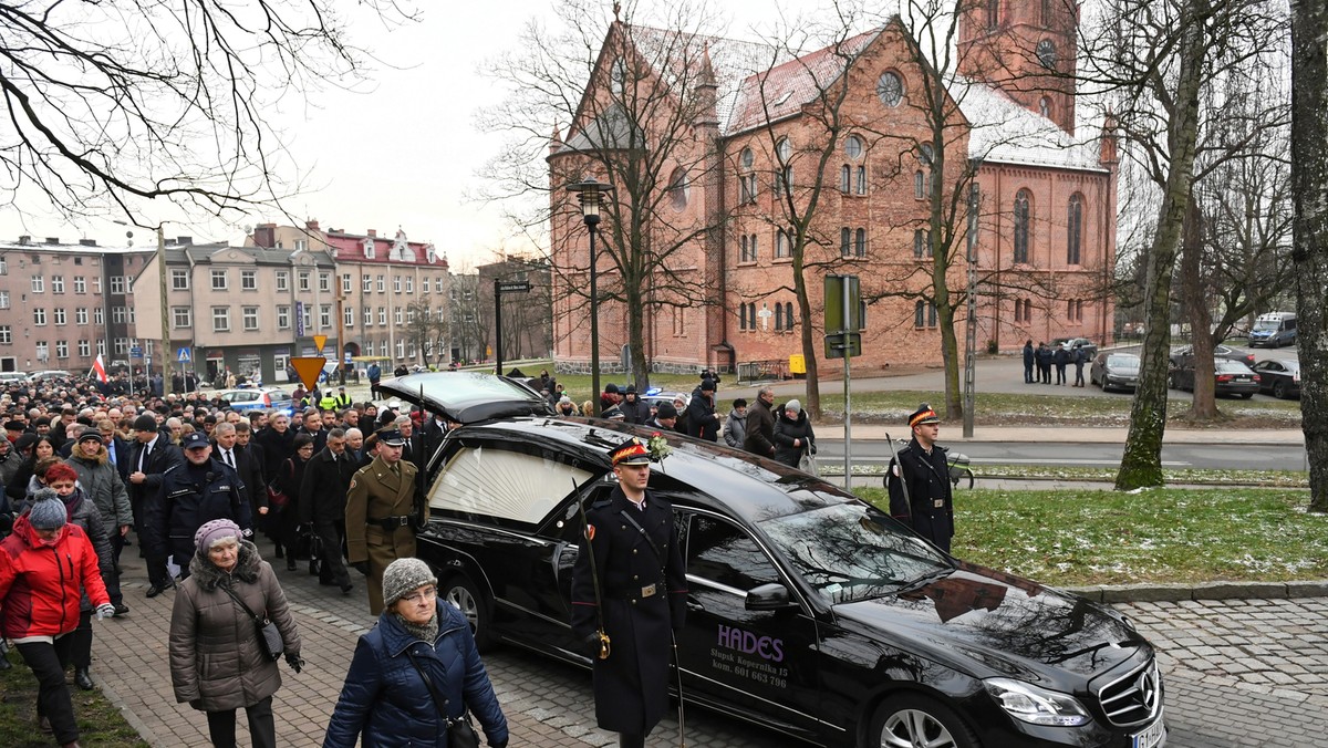 Słupsk: pogrzeb Jolanty Szczypińskiej