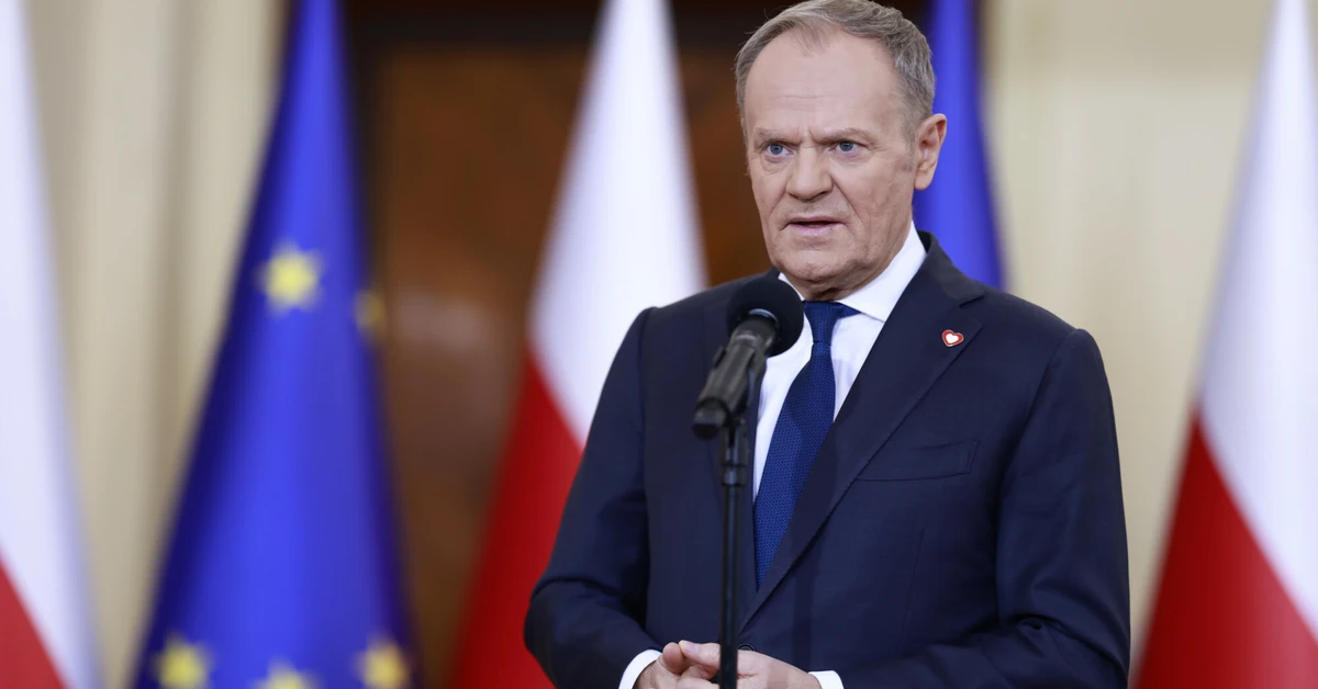 Polityczna wizja jasnowidza Jackowskiego. Co dalej z Papą Smerfem?