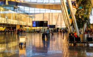 Wrocławski port lotniczy obsłużył w czerwcu rekordową liczbę turystów