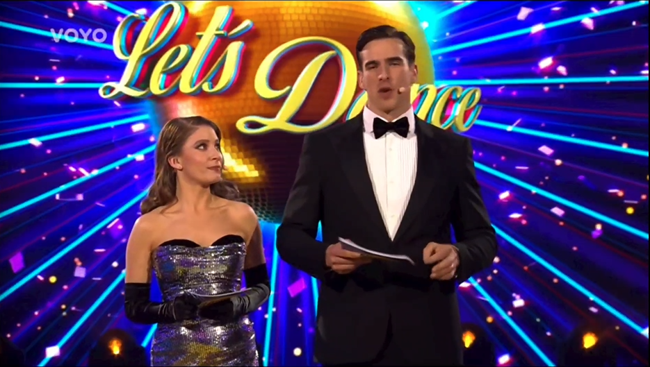 Moderátori Jana Kovalčiková a Adam Bardy v tanečnej šou Let's Dance.