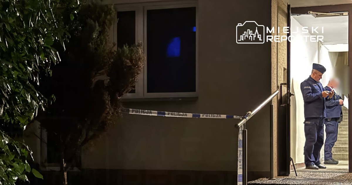 Zamieszanie przed stołecznym blokiem. Znaleziono ciało