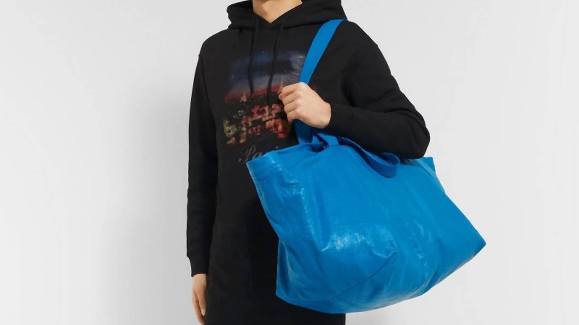 Luksusowa marka inspiruje się torbą z Ikei i sprzedaje swoją za 8,5 tys. zł