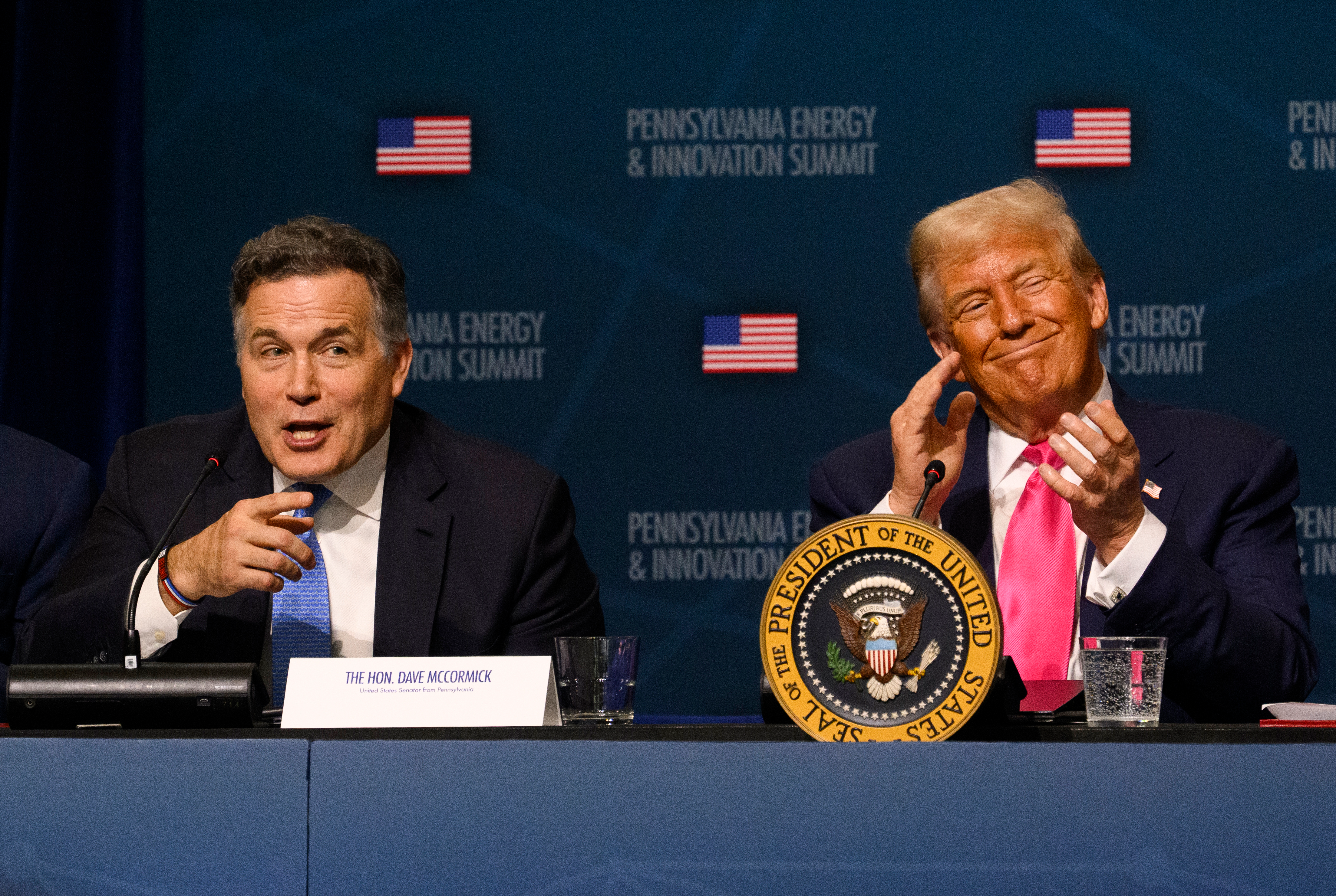 Trump annuncia accordi da 92 miliardi per energia e IA