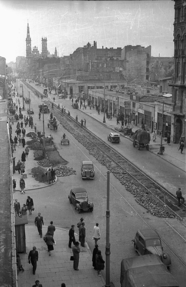 WARSZAWA 60 LAT TEMU W WARSZAWIE WYSTAWA W DSH