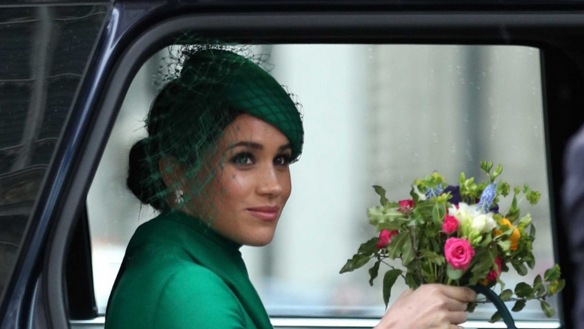 Smutna Meghan podczas królewskiego pożegnania w Londynie