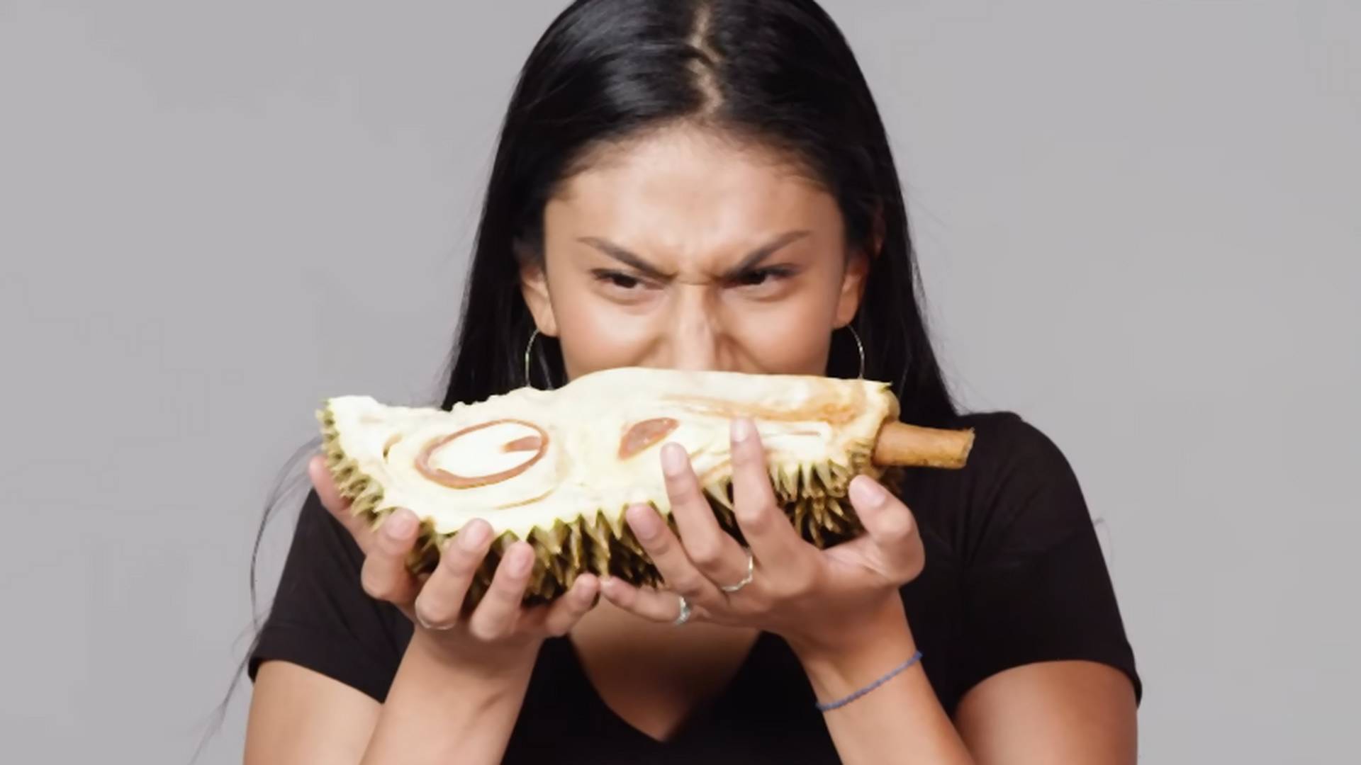 Durian: Voće najneprijatnijeg mirisa na svetu