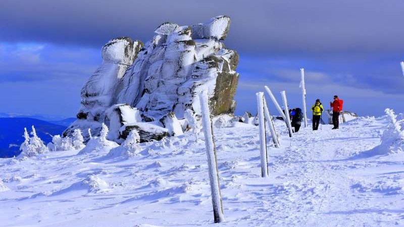 Szlak zimowy ze Szklarskiej Poręby przez Szrenicę, Śnieżne Kotły, Śnieżkę do Karpacza, odcinek Głównego Szlaku Sudeckiego