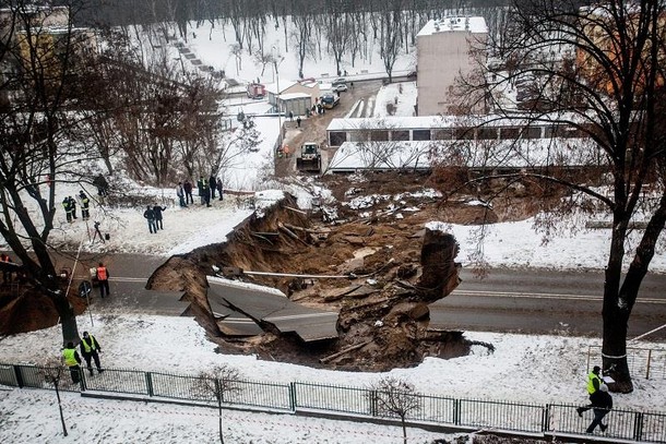 Dziura osuwisko Ostrowiec Świętokrzyski 6