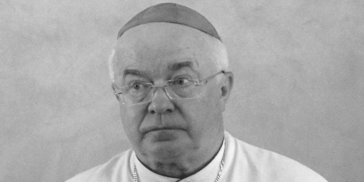 Abp Wesołowski popełnił samobójstwo