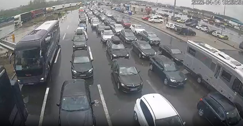 Gužva na Horgošu u pravcu ka Mađarskoj