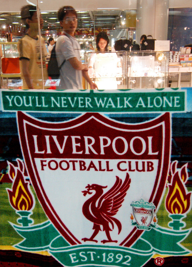 Herb klubu Liverpool FC, fot. Bloomberg