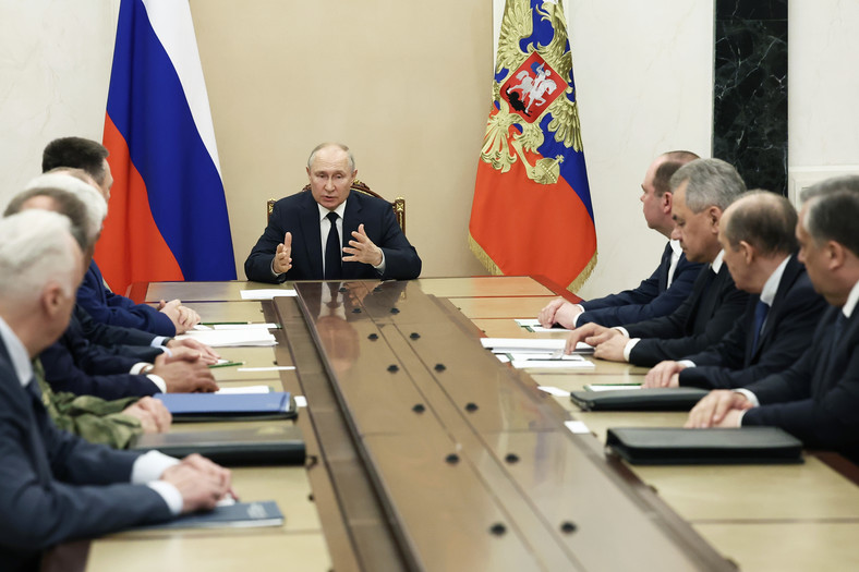 Prezydent Rosji Władimir Putin z najwyższymi urzędnikami bezpieczeństwa kraju, 26 czerwca 2023 r.