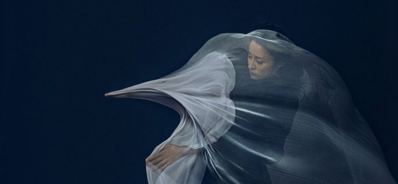 Natalia Przybysz przedstawia "Ciepły wiatr" i zapowiada ekologicznie wydany album "Jak malować ogień"