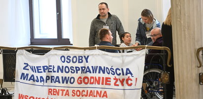 Przełom w sprawie protestu osób niepełnosprawnych? Będzie nowe świadczenie