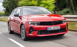 Nowy Opel Astra wjeżdża do Polski i czaruje nie tylko spalaniem