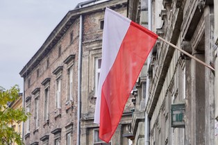 Mamy kolejne święto! To symboliczny prezent domykający prezydenturę Andrzeja Dudy. Kto na tym skorzysta?